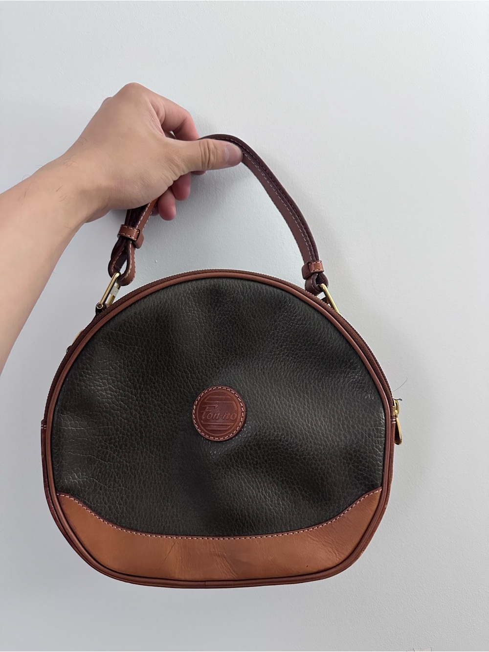 FON-NO Round Two-Tone Leather Tote Bag